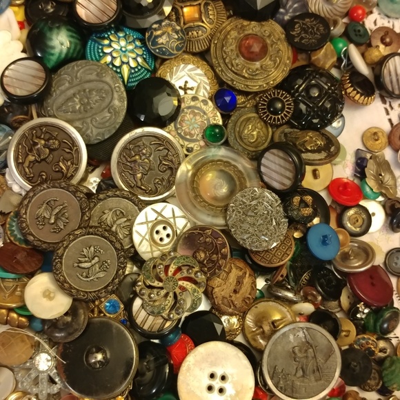 Bern's MAKE A BUNDLE OFFER 🌞 DEAL DAYS - Picture 2 of 9